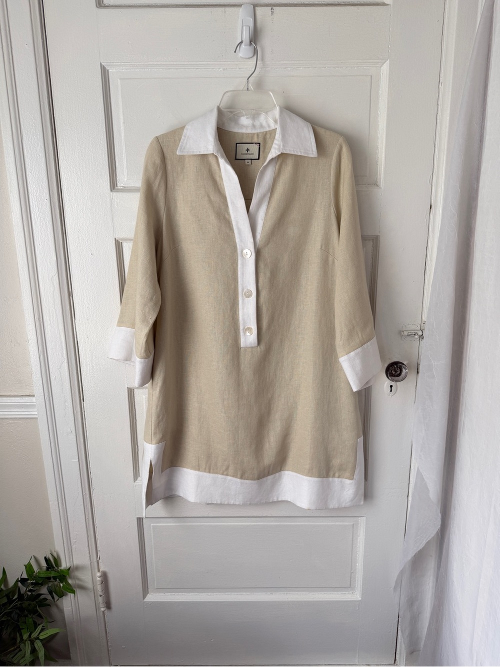 Tuckernuck Champagne Collier Linen Dress Collared Pockets Classic Coastal Preppy